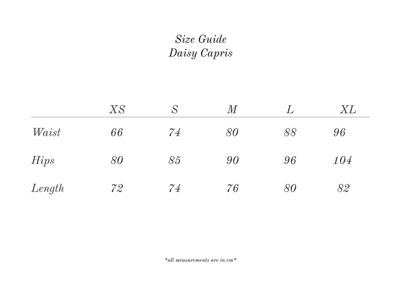 Measurement guide for Daisy Capri in Black